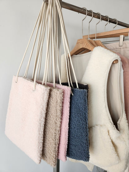 韓國製 Fluffy A4 Tote Bag (BAR05_1452)